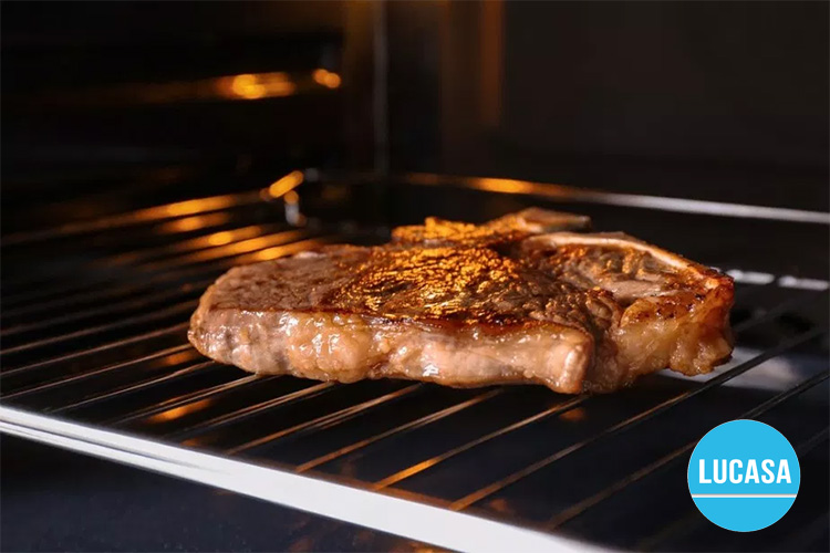 Điều Chỉnh Nhiệt Độ Lò Nướng Thích Hợp Cho Từng Món Ăn